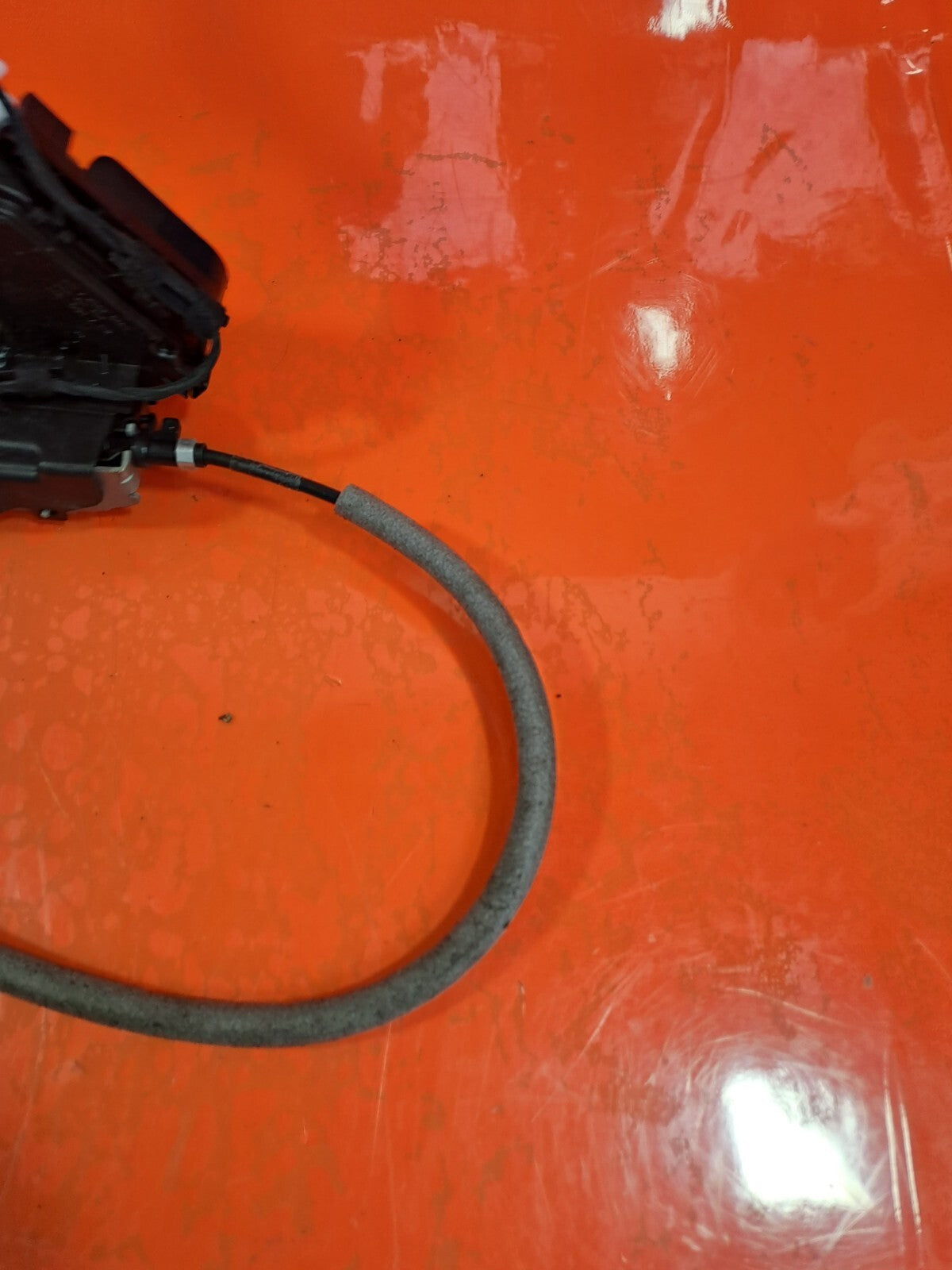 Cupra Leon VZ2 2023 1.4 Petrol FRONT RIGHT DOOR LOCK MECHANISM C6D-5TC837016D - Image 2