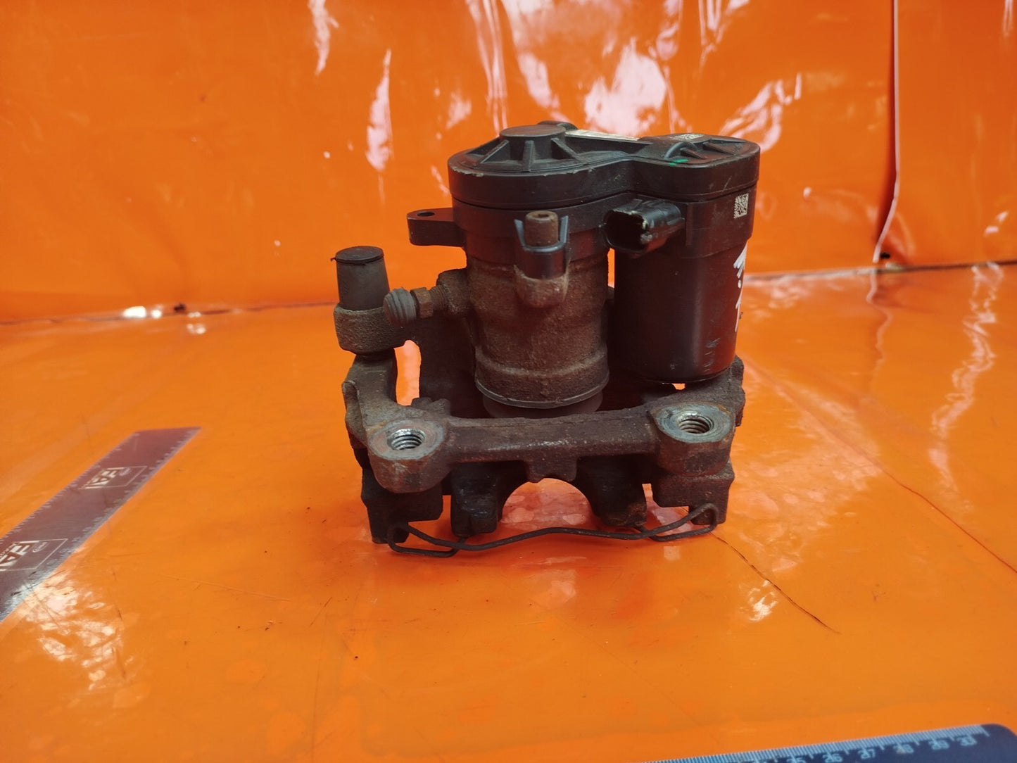 ✅2016 FORD MONDEO MK5 2.0D REAR RIGHT BRAKE CALIPER DG9C-2D250-A + WARRANTY A259 - Image 10