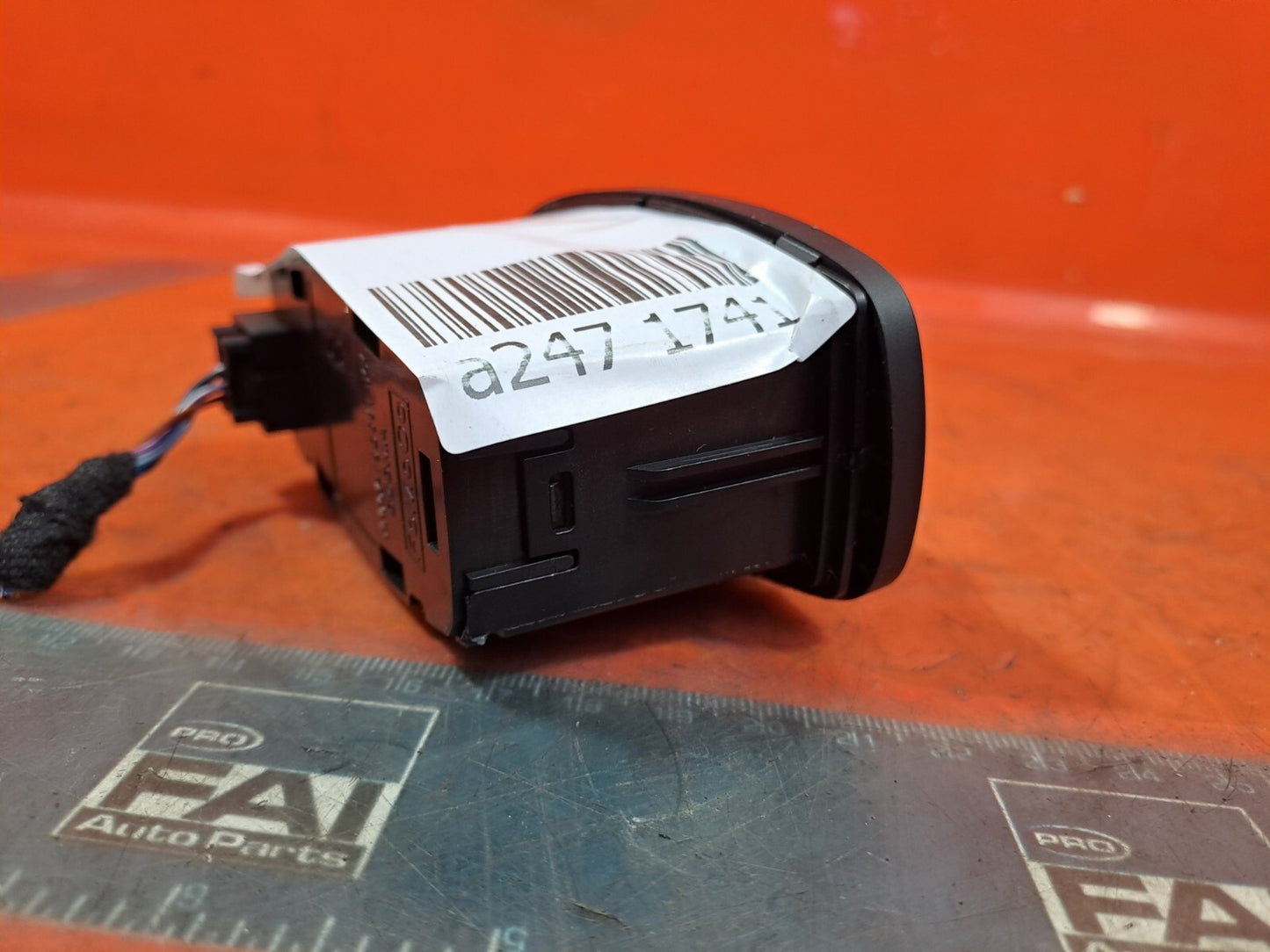 ✅2020 FORD FIESTA ACTIVE 1.0P HEADLIGHT HEADLAMP SWITCH 10507973-00 A247 - Image 8
