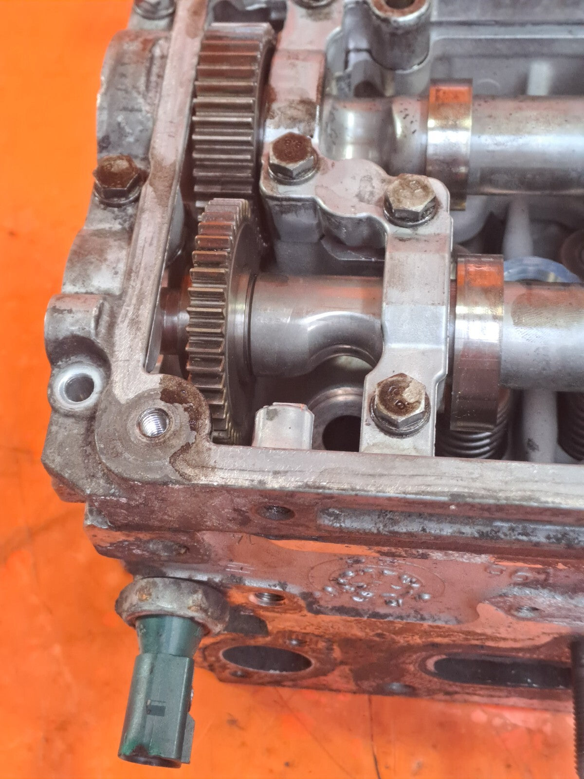 ✅Volkswagen Crafter Cr35 2017 2.0 Diesel Cylinder Head With Camshafts 03L103403 - Image 5