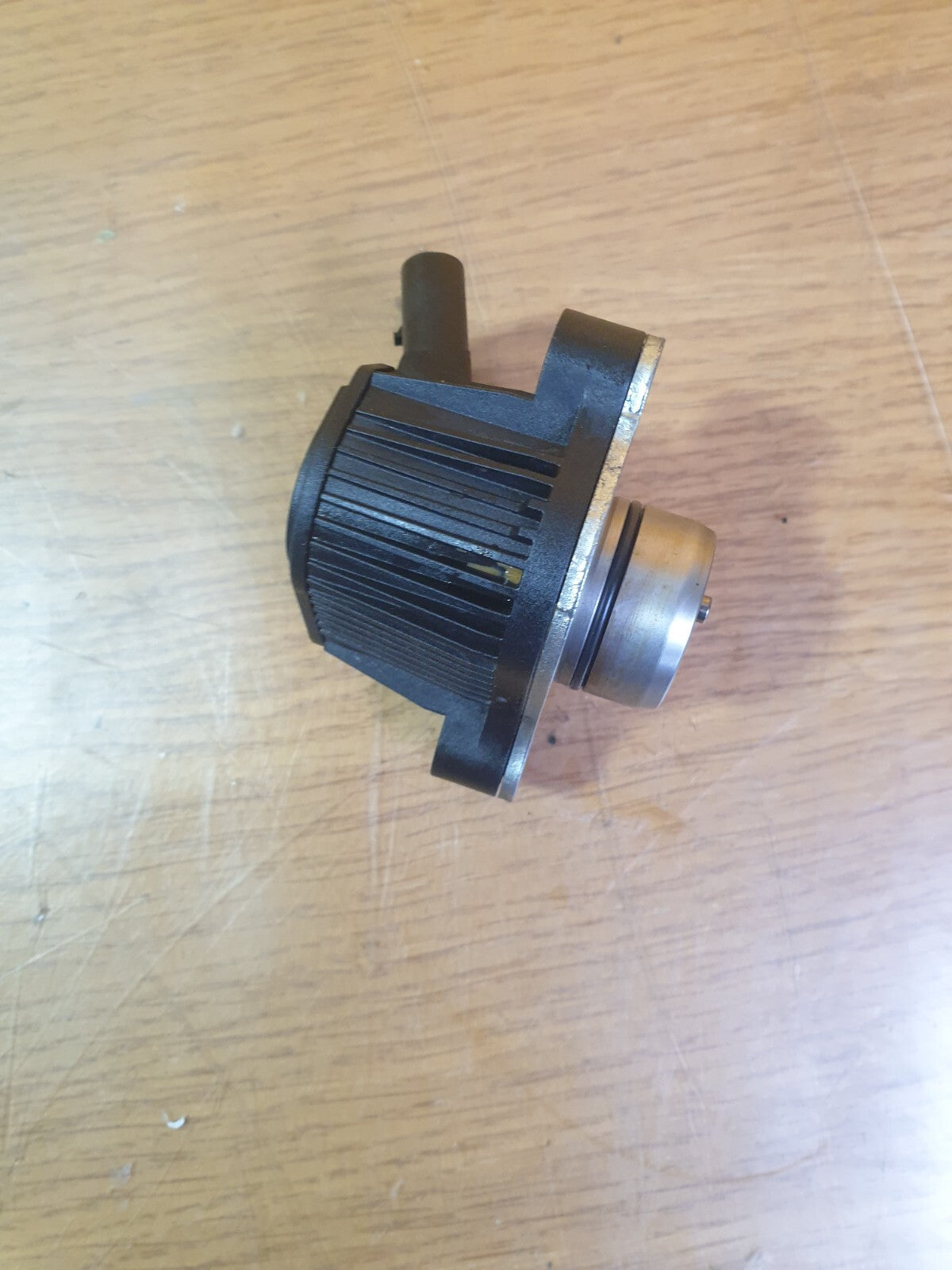 ebay-src:https://i.ebayimg.com/00/s/mtywmfgxmjaw/z/zysaaoswsd5mzld8/$_57.jpg