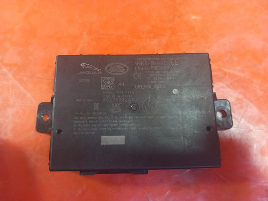 Land Rover Defender L663 3.0 Diesel 2025 Keyless Entry Control Module M9R319H440 - Image 2