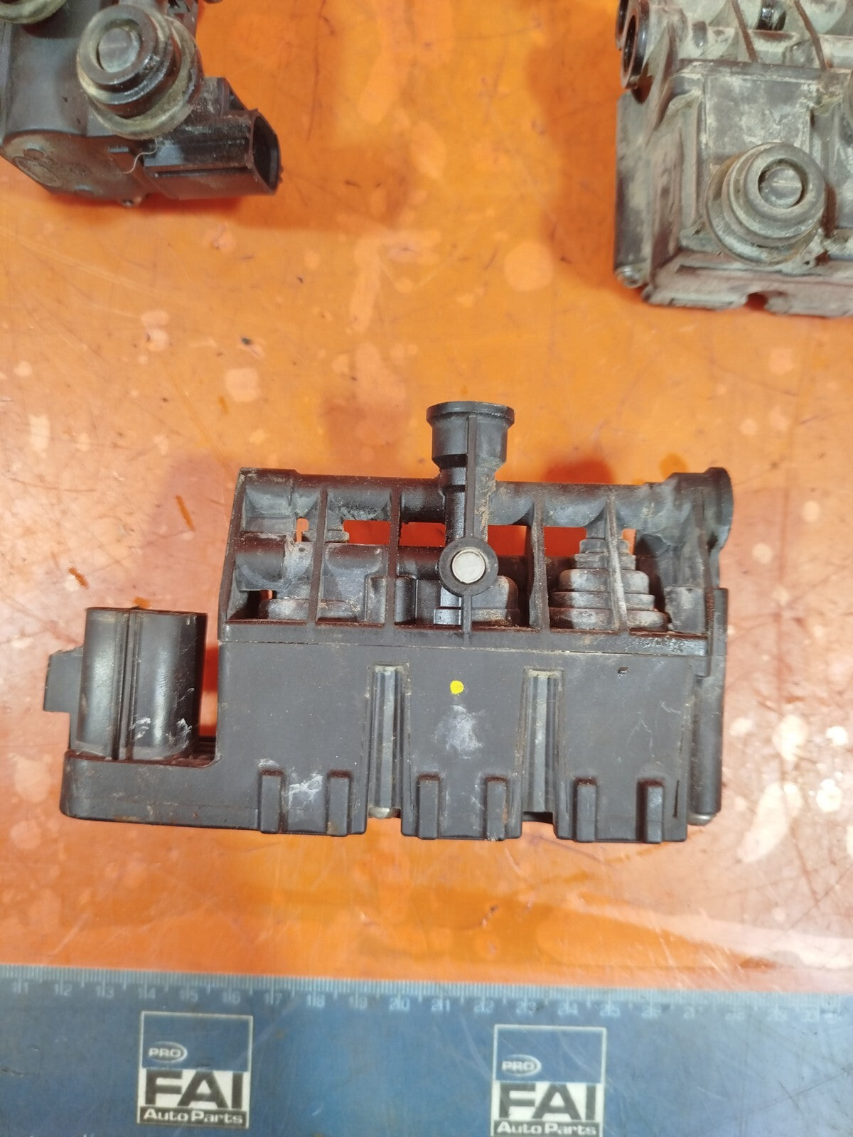 ✅2010 LAND ROVER DISCOVERY 4 L319 AIR SUSPENSION VALVE SOLENOID + WARRANTY - Image 3