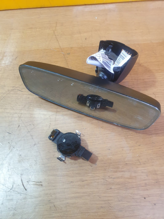✅2020 AUDI Q3 S LINE 1.5P INTERIOR REAR VIEW MIRROR & RAIN SENSOR 81A857511 A198 - Image 2