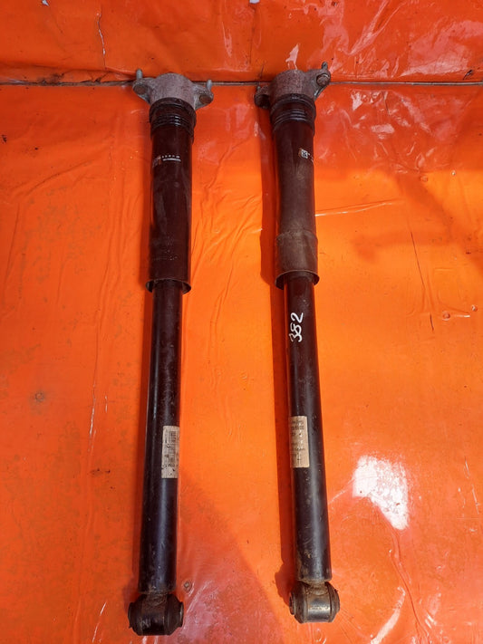 ✅Mercedes W177 A180 Sport 1.5 Diesel 2019 Rear Shock Absorbers Pair A1773206900 - Image 2