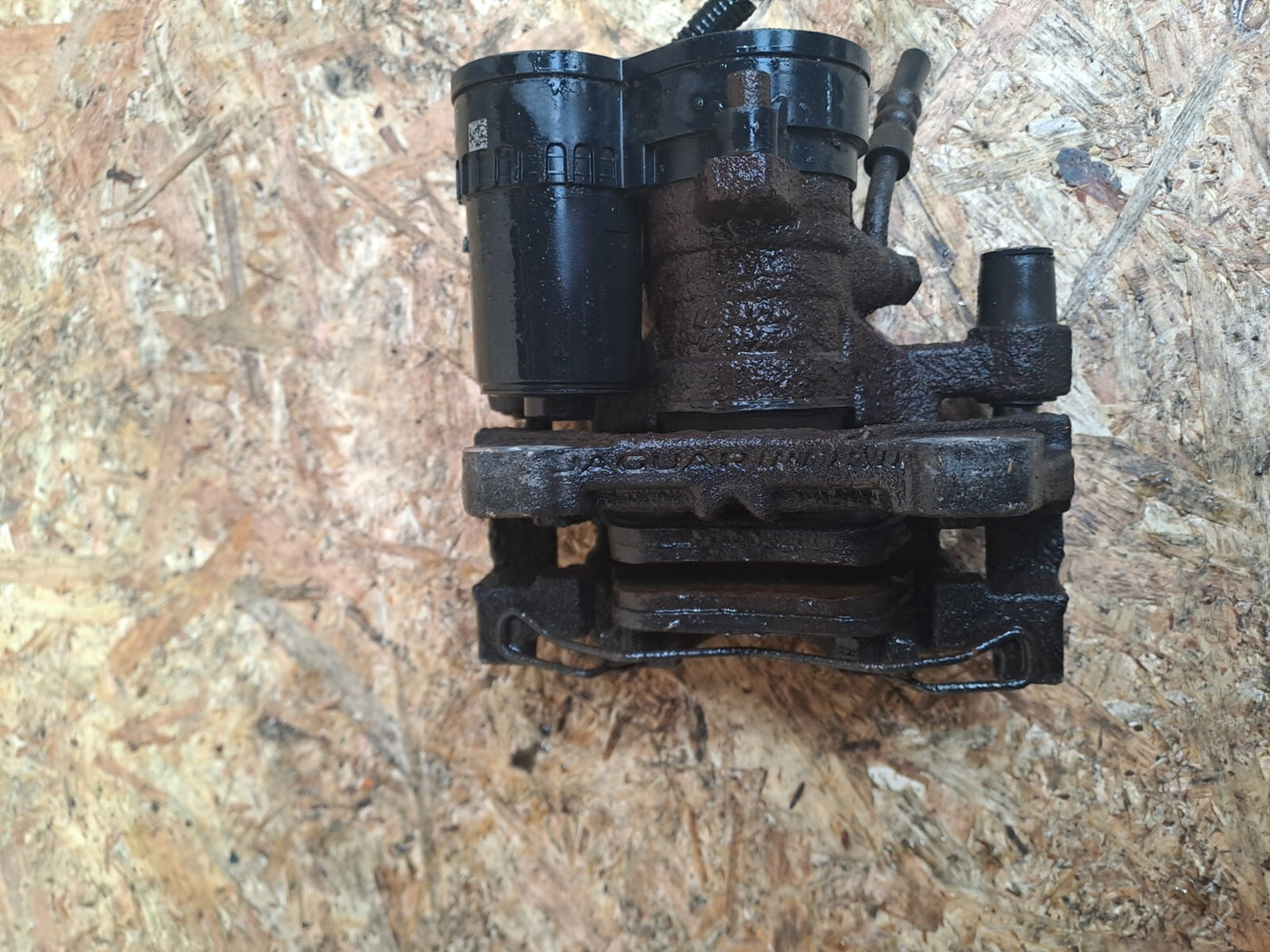 ✅2016 LAND ROVER DISCOVERY SPORT L550 REAR RIGHT BRAKE CALIPER + WARRANTY A155 - Image 10