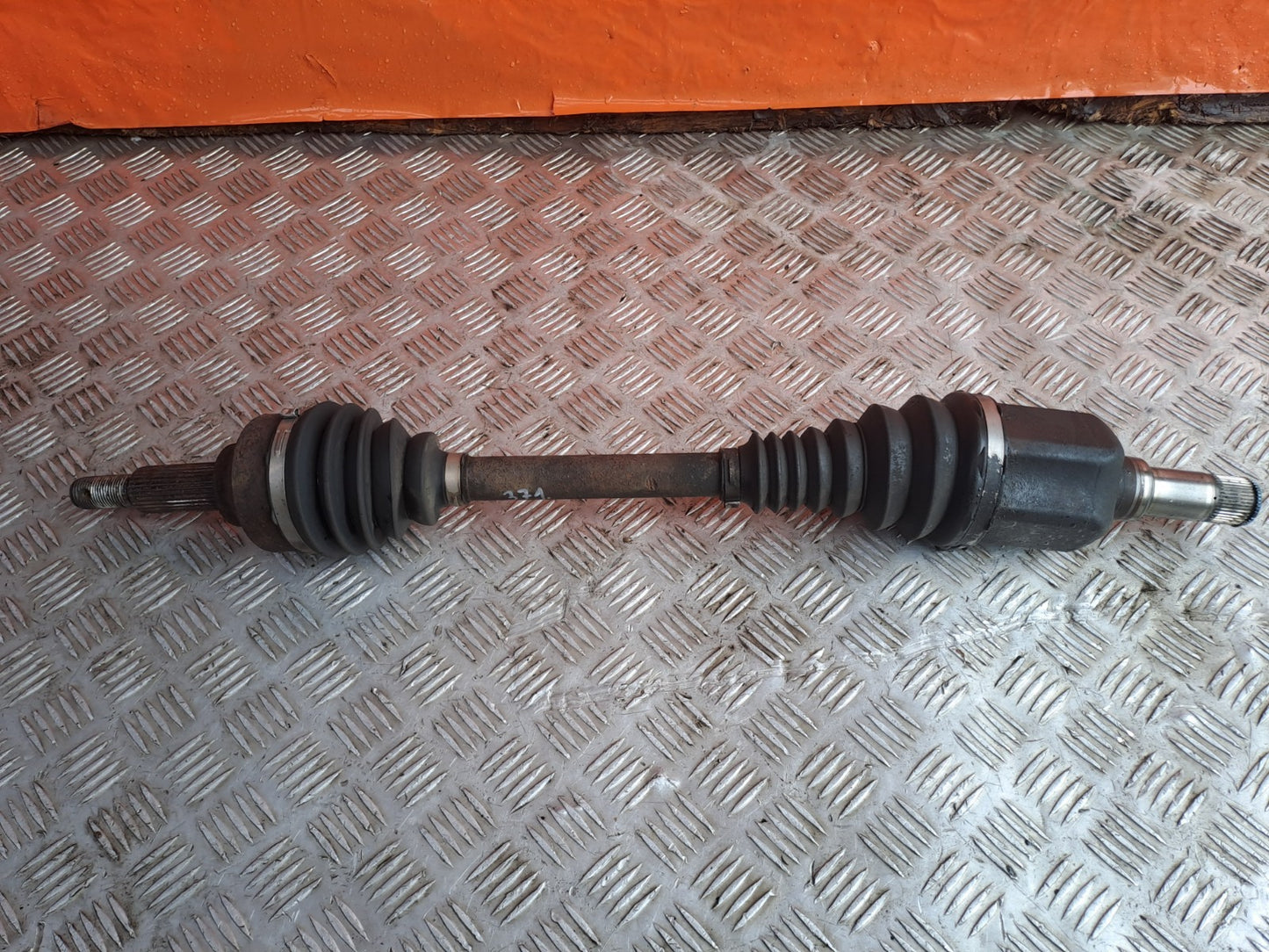 ebay-src:https://i.ebayimg.com/00/s/mtiwmfgxnjaw/z/kxmaaeswyjfqadd9/$_57.jpg