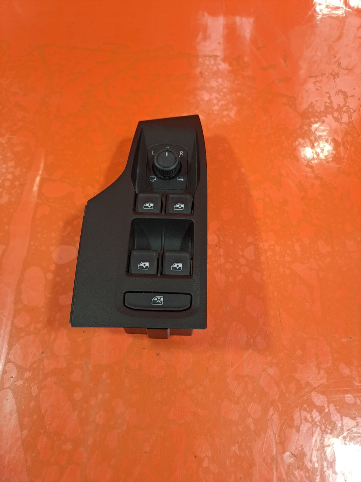 2023 CUPRA LEON VZ2 1.4P FRONT RIGHT ELECTRIC WINDOW SWITCH 5G0959857 A227 - Image 2