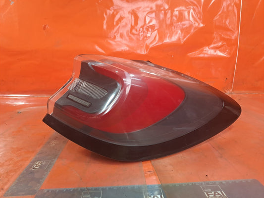 ✅2023 FORD PUMA TITANIUM 1.0P REAR RIGHT OUTER TAIL LIGHT L1TB13404AG A328 - Image 2