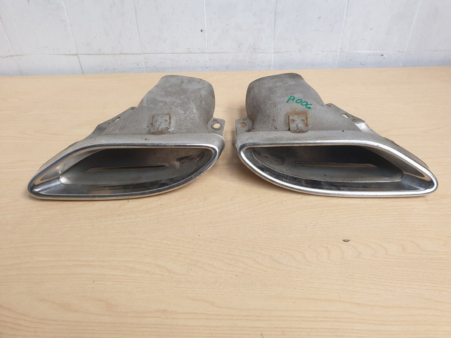 2019 MERCEDES CLS W257 REAR EXHAUST TIP PIPE END A2134903301 A2134903401 A006