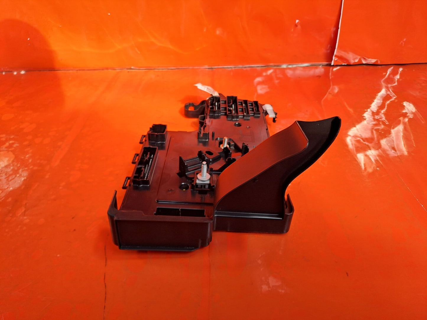 ✅Tesla Model 3 Long Range 2020 FRONT RIGHT FUSE BOX 1462525-00-D 1461511-00-B - Image 11