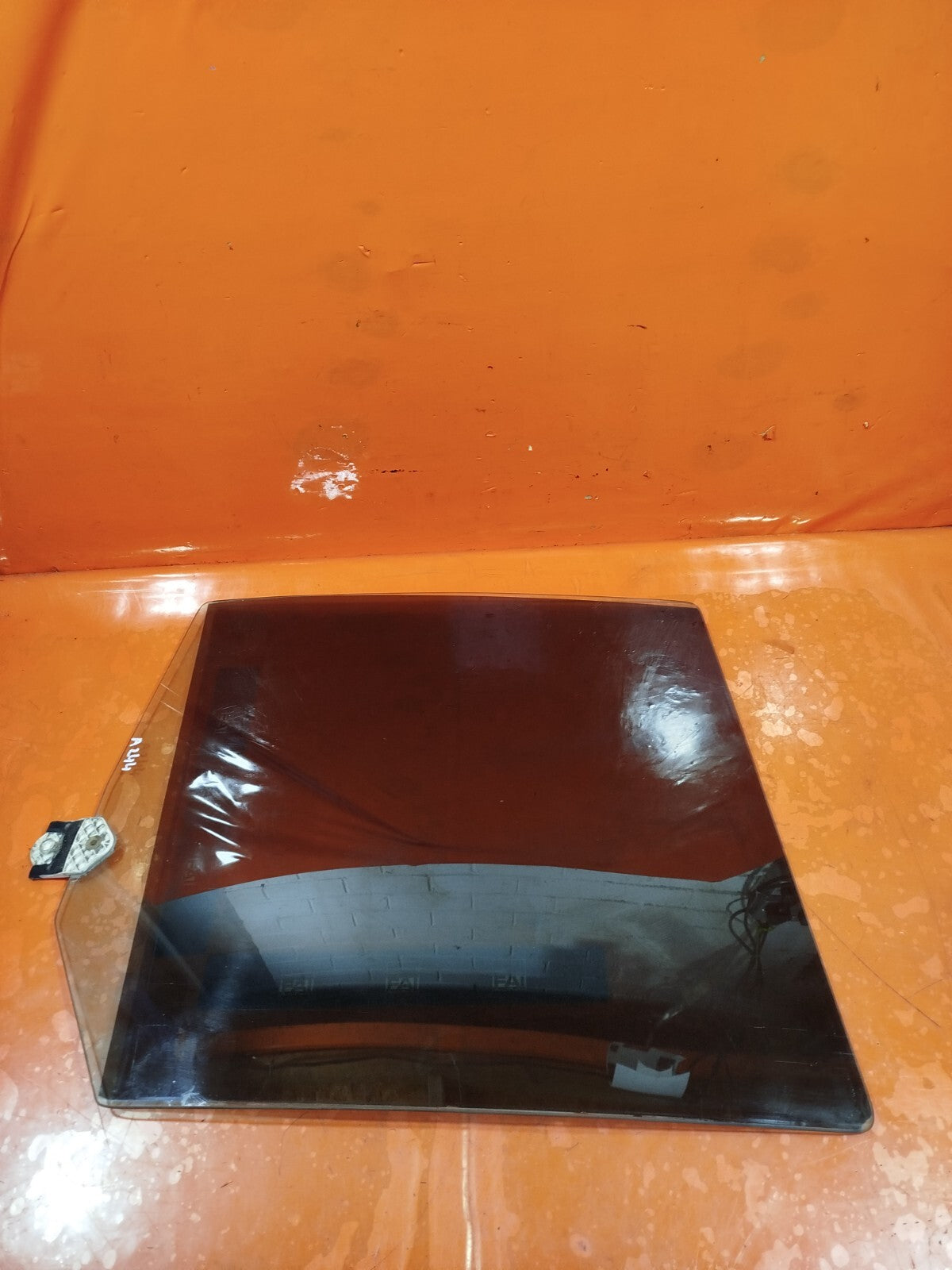 ✅2010 LAND ROVER DISCOVERY 4 L319 REAR LEFT DOOR GLASS 5H22-21422-BA + WARRANTY - Image 10