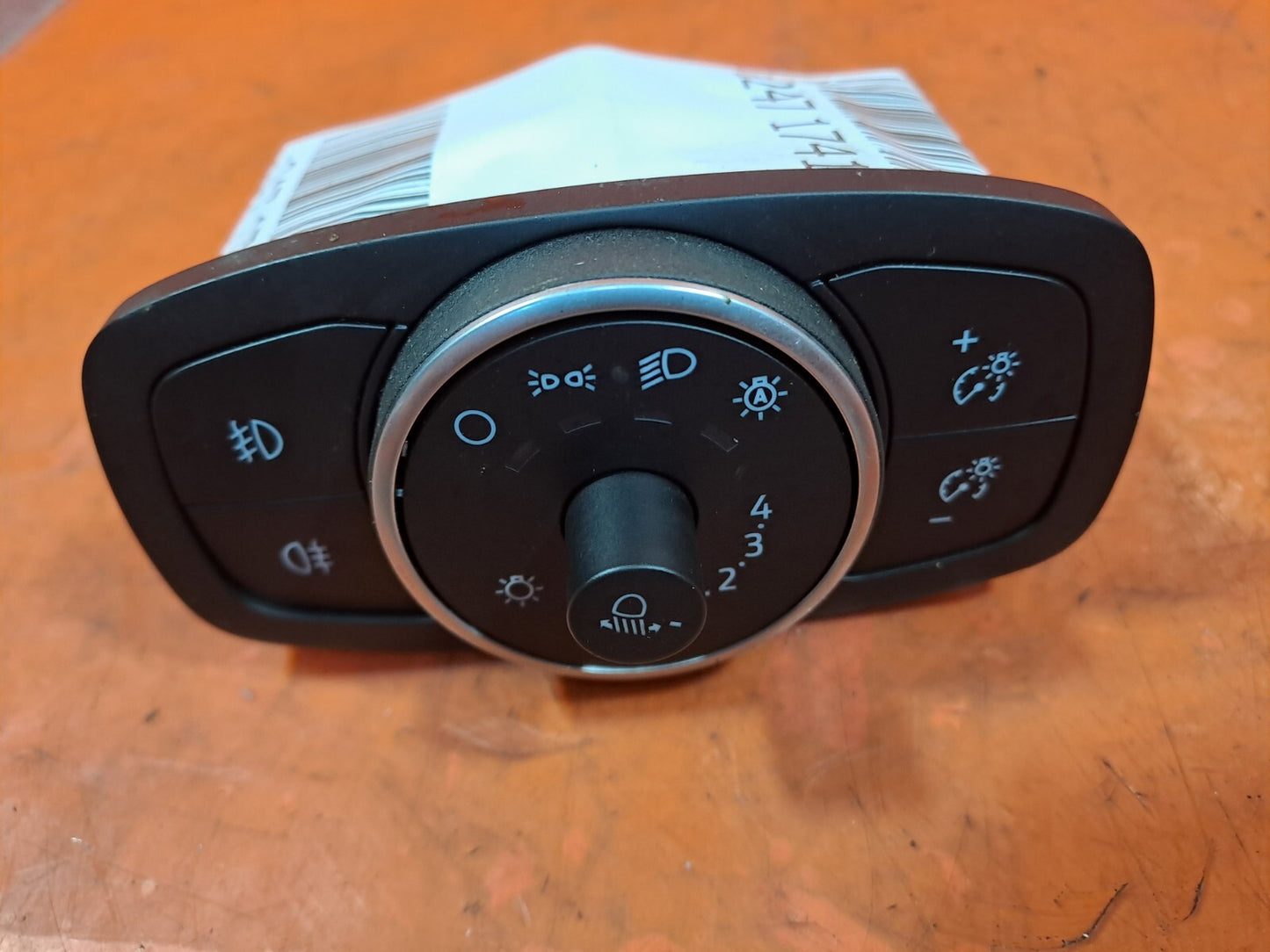 ✅2020 FORD FIESTA ACTIVE 1.0P HEADLIGHT HEADLAMP SWITCH 10507973-00 A247 - Image 4