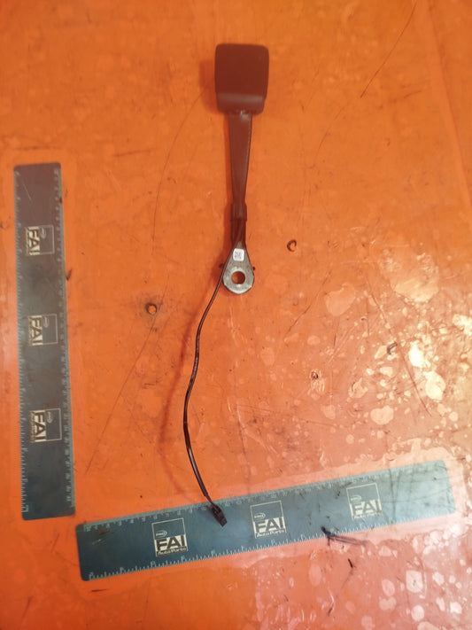 ✅CUPRA LEON VZ2 1.4 PETROL 2023 FRONT LEFT OR RIGHT SEAT BELT BUCKLE CATCH A227 - Image 2