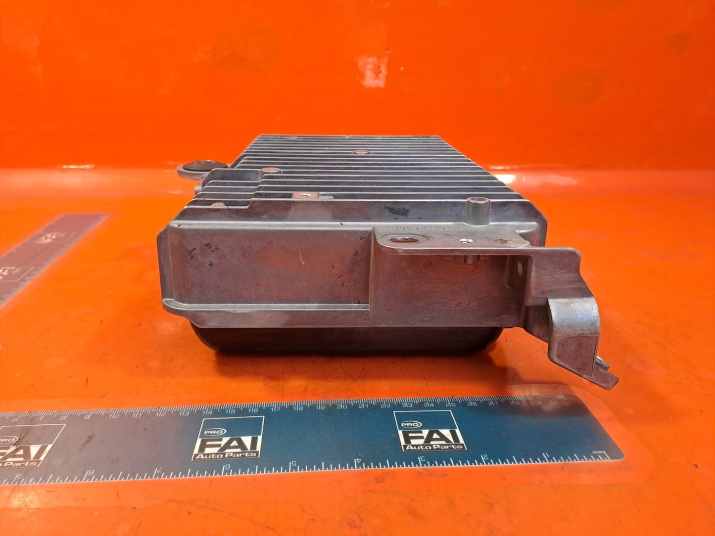 TESLA MODEL 3 LONG 2024 FRONT BODY COMFORT CONTROL UNIT 1497319-00-E Warranty - Image 3