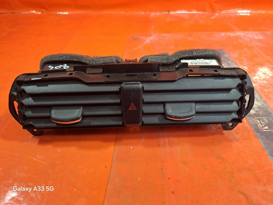 ✅FORD MONDEO TITANIUM 2.0 DIESEL 2015 DASHBOARD CENTRE AIR VENT DS7319K617AUW - Image 2