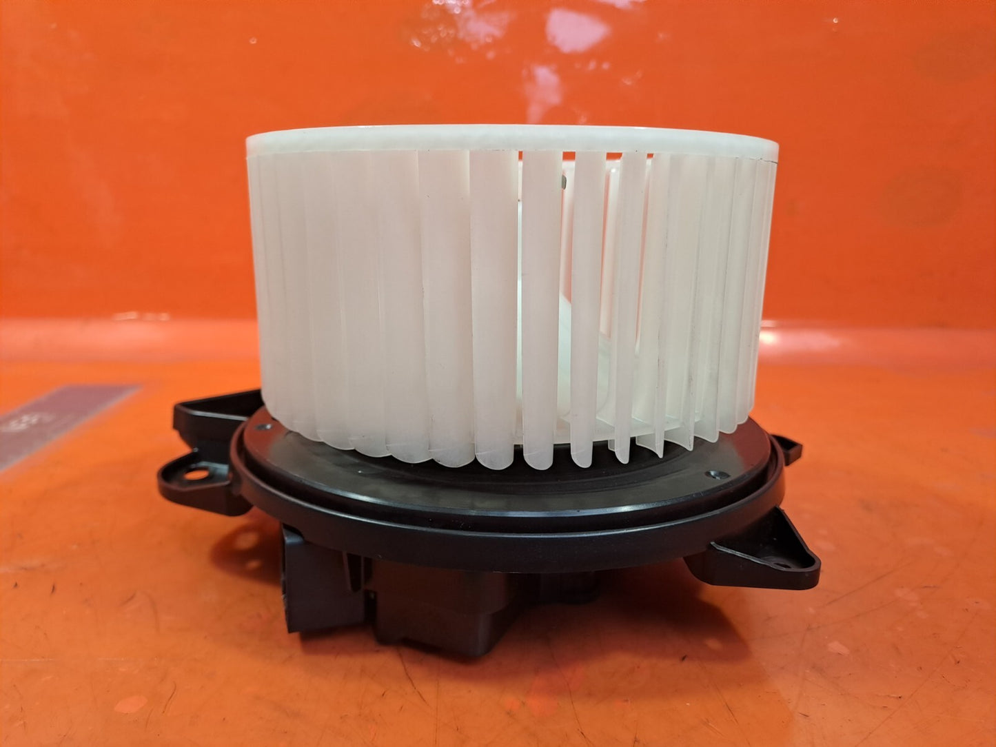 TESLA MODEL 3 LONG 2024 HEATER BLOWER FAN MOTOR 1539475-00-A Warranty A207 - Image 2
