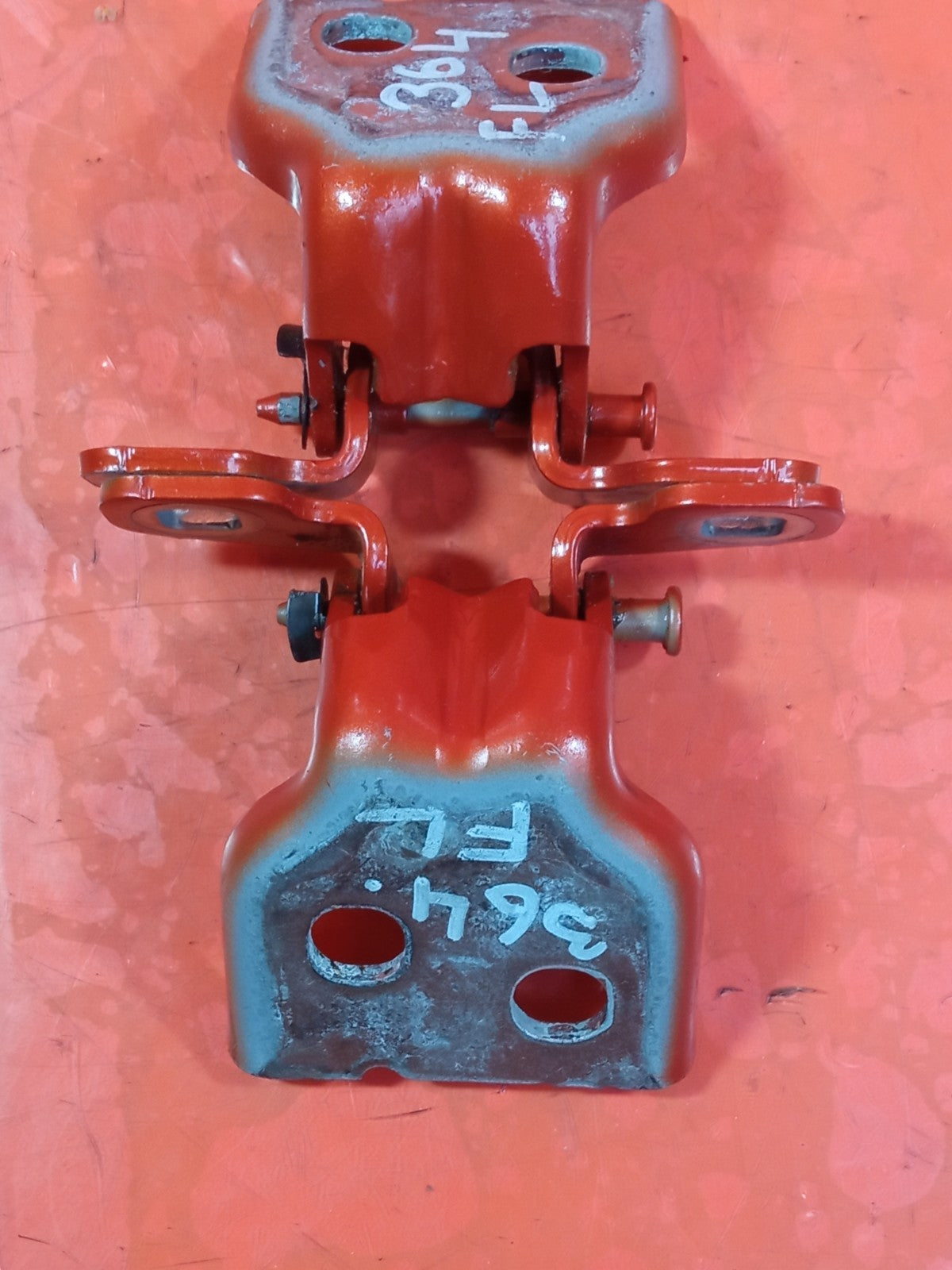 ✅Dacia Duster Journey 1.3 Petrol 2024 Front Left Door Hinges Warranty A364 - Image 12