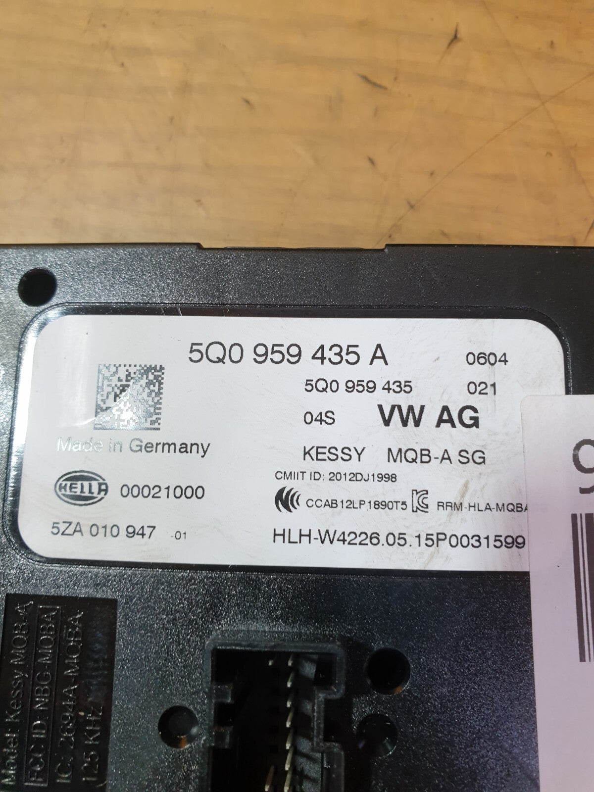 ✅AUDI A3 E-TRON 1.4 PETROL 2015 KEYLESS ENTRY CONTROL MODULE UNIT 5Q0959435A - Image 9