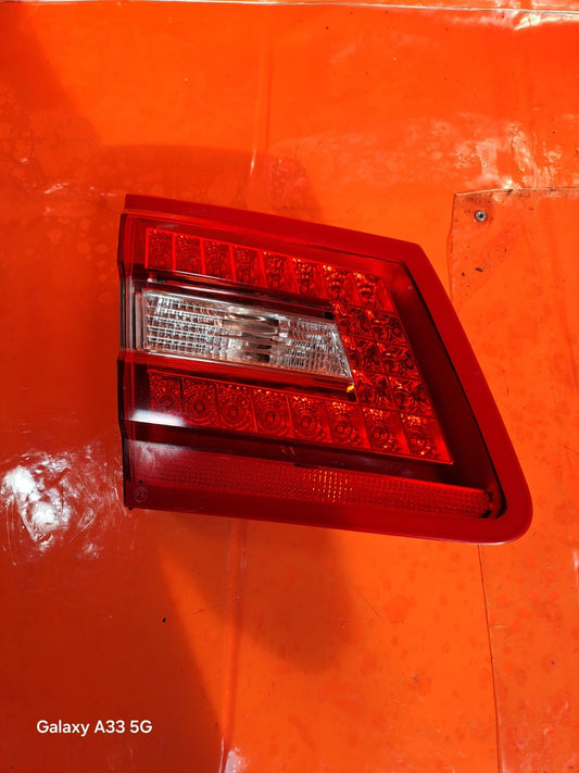 ✅MERCEDES E300 W212 2.1 DIESEL 2013 REAR LEFT INNER TAIL LIGHT Warranty A271 - Image 2
