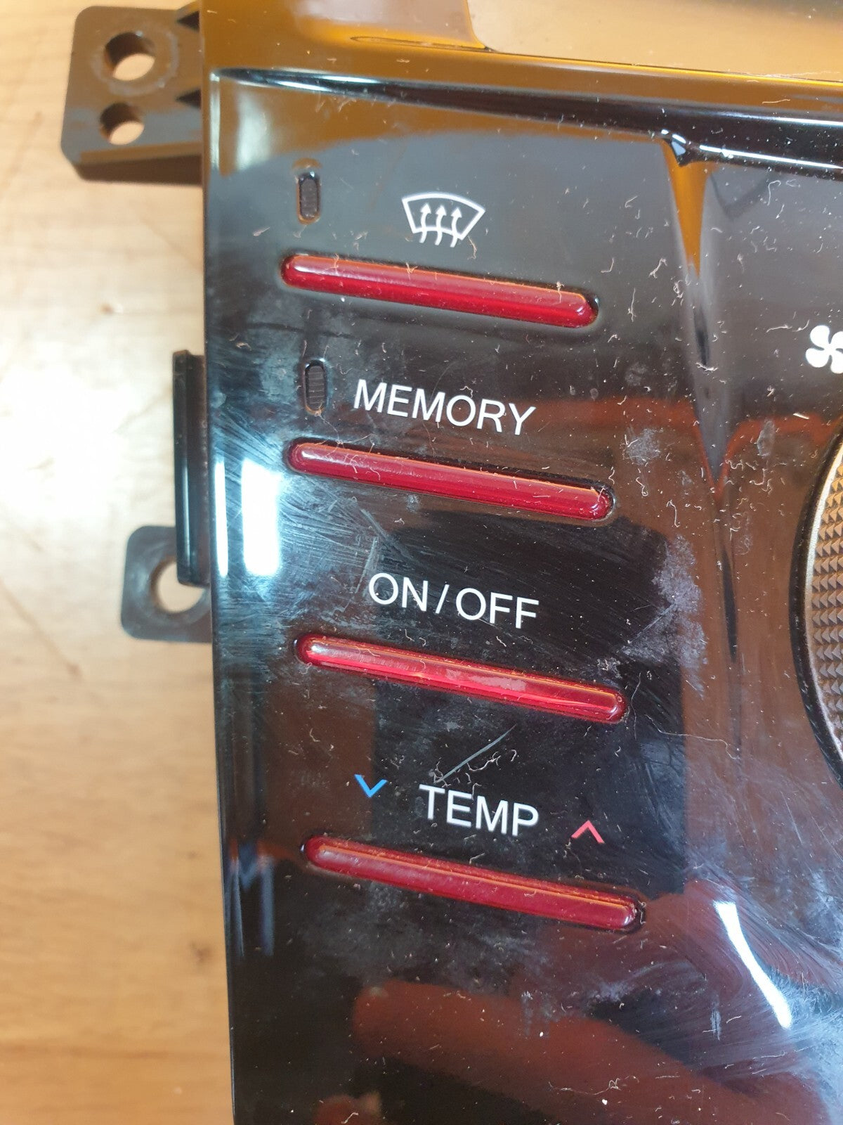 ✅2016 SSANGYONG TIVOLI XLV AIR CON HEATER CONTROL PANEL 68720-35200 + WARRANTY - Image 8