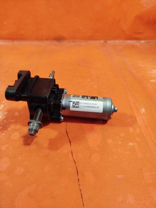 ✅TESLA MODEL 3 LONG RANGE 2020 FRONT RIGHT SEAT MOTOR 1099212-00-B Warranty A262 - Image 2