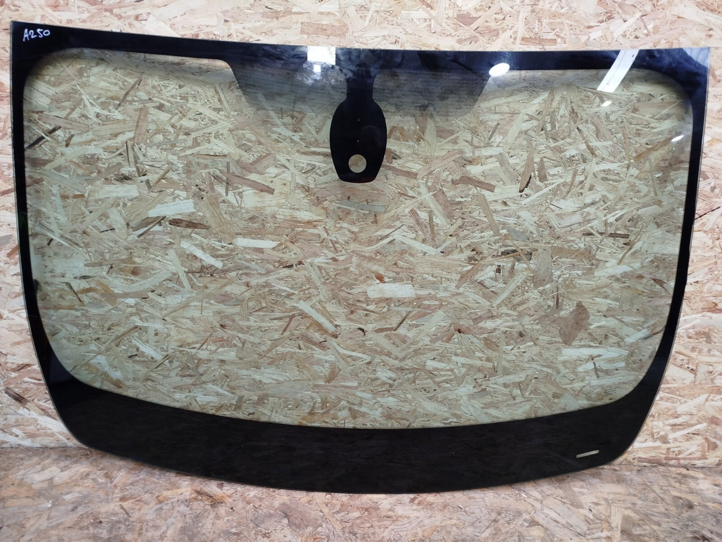 ✅RENAULT TRAFIC FRONT windscreen MK3 Sl27 1.6 DIESEL 2015 Warranty A250 - Image 2