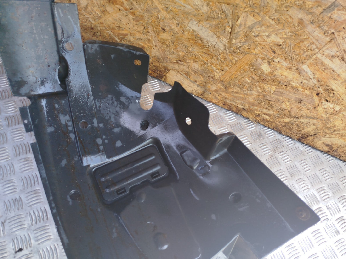 ✅Renault Trafic III Sl27 1.6 Diesel 2015 REAR RIGHT WHEEL ARCH LINER 93867899 - Image 11