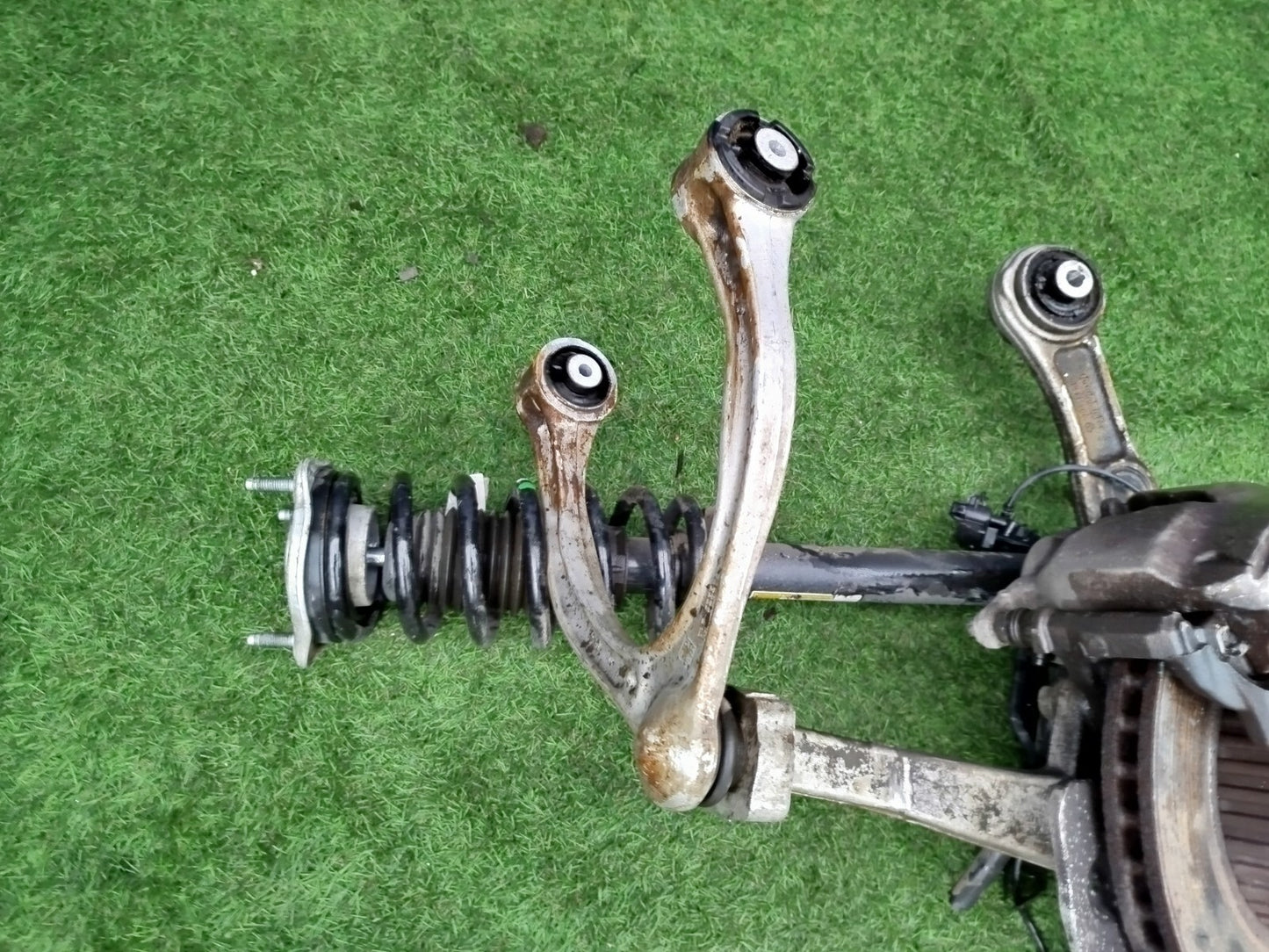 ✅2016 Mercedes C Class W205 Front Left Suspension Leg Hub A2053200313 + Warranty - Image 12