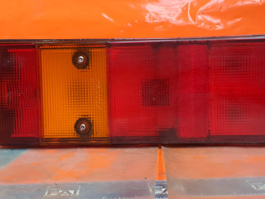 ✅VOLVO FL 5.5 DIESEL 2003 REAR LEFT LIGHT 3981455 Warranty A324 - Image 2