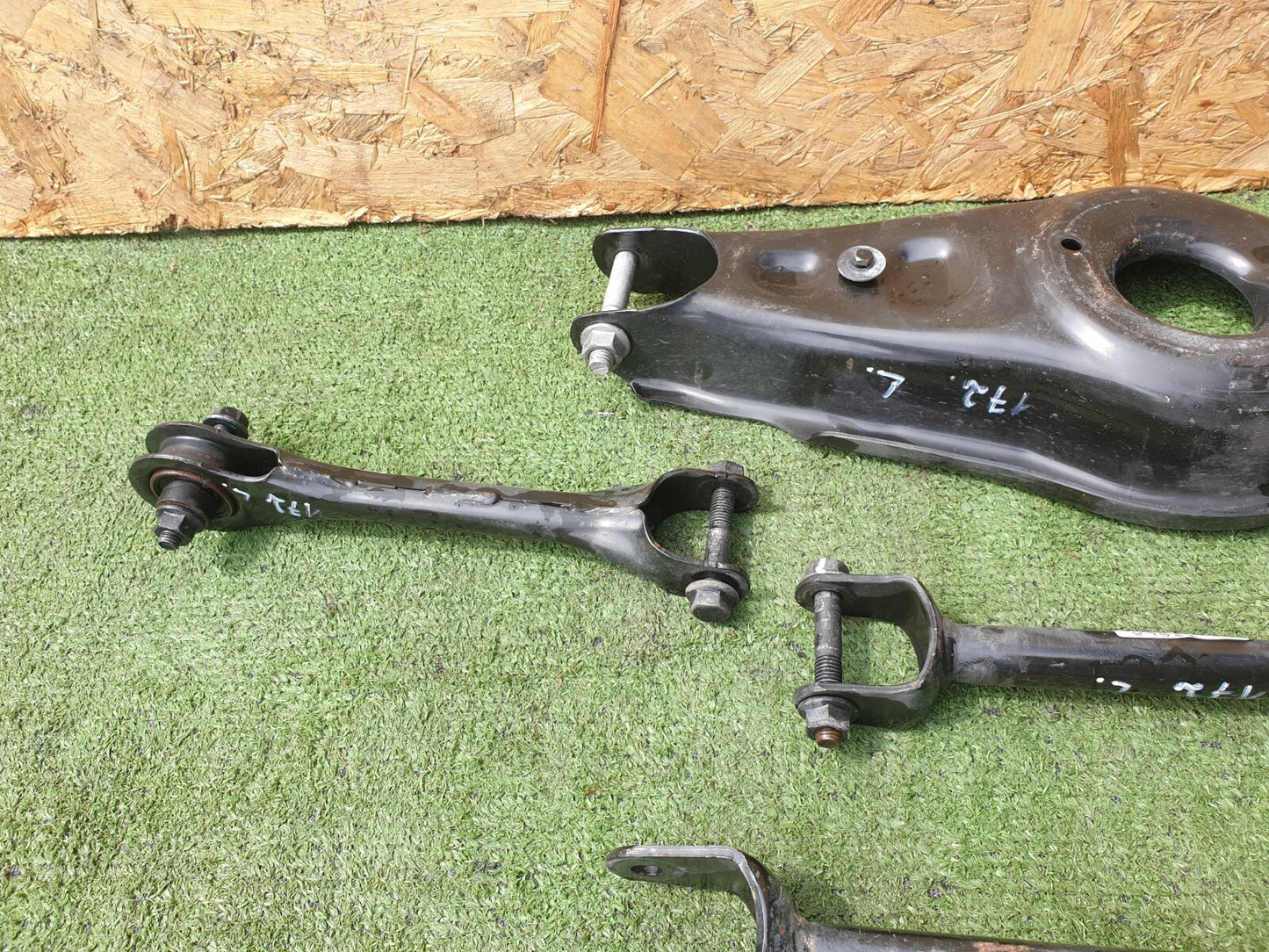 ✅2022 TESLA MODEL Y REAR LEFT SIDE ARM WISHBONE SET 1044441-00-F + WARRANTY A172 - Image 5