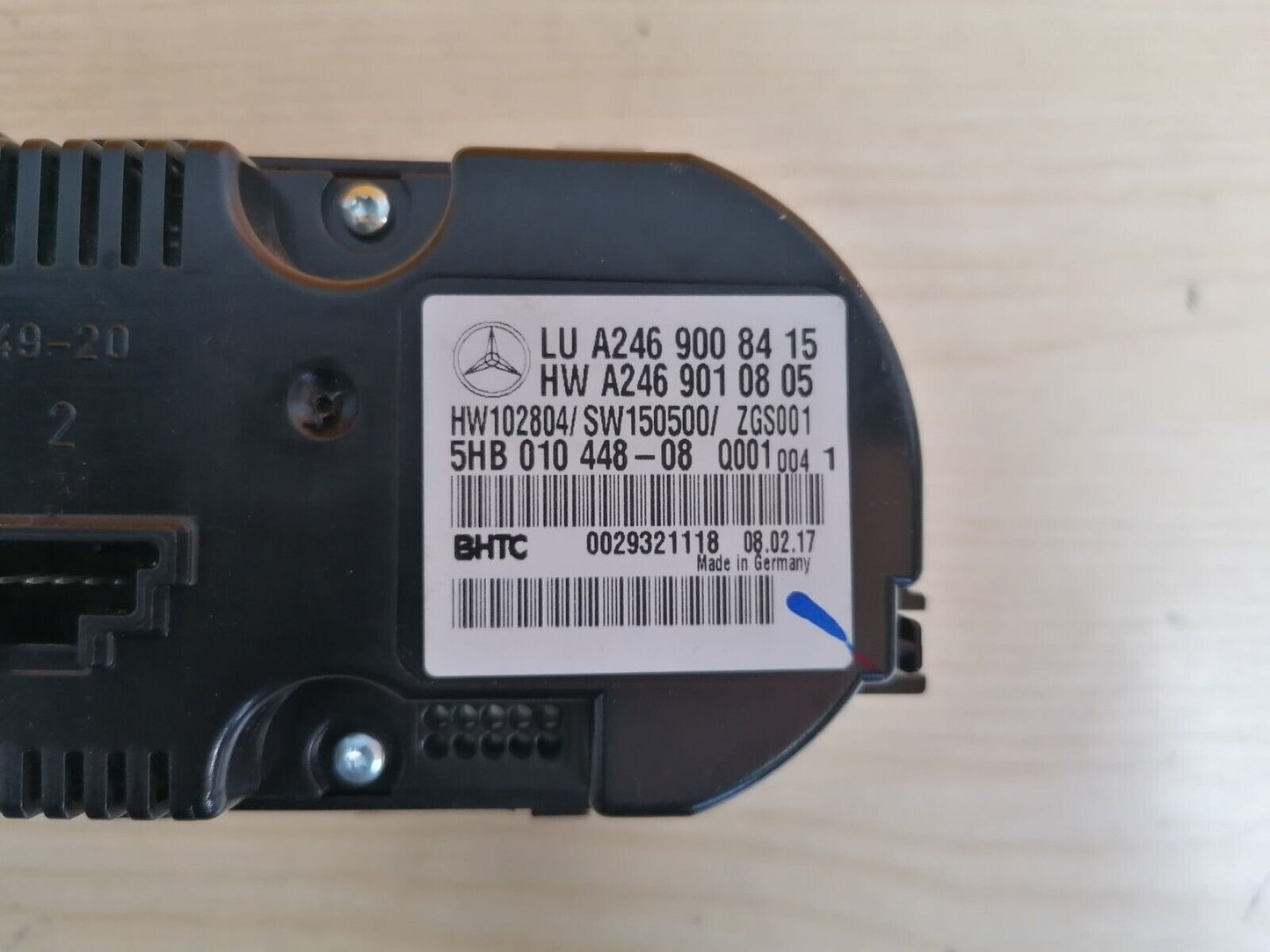 2017 MERCEDES AMG A200D W176 A/C AIR CON HEATER CONTROL PANEL A2469008415 A049
