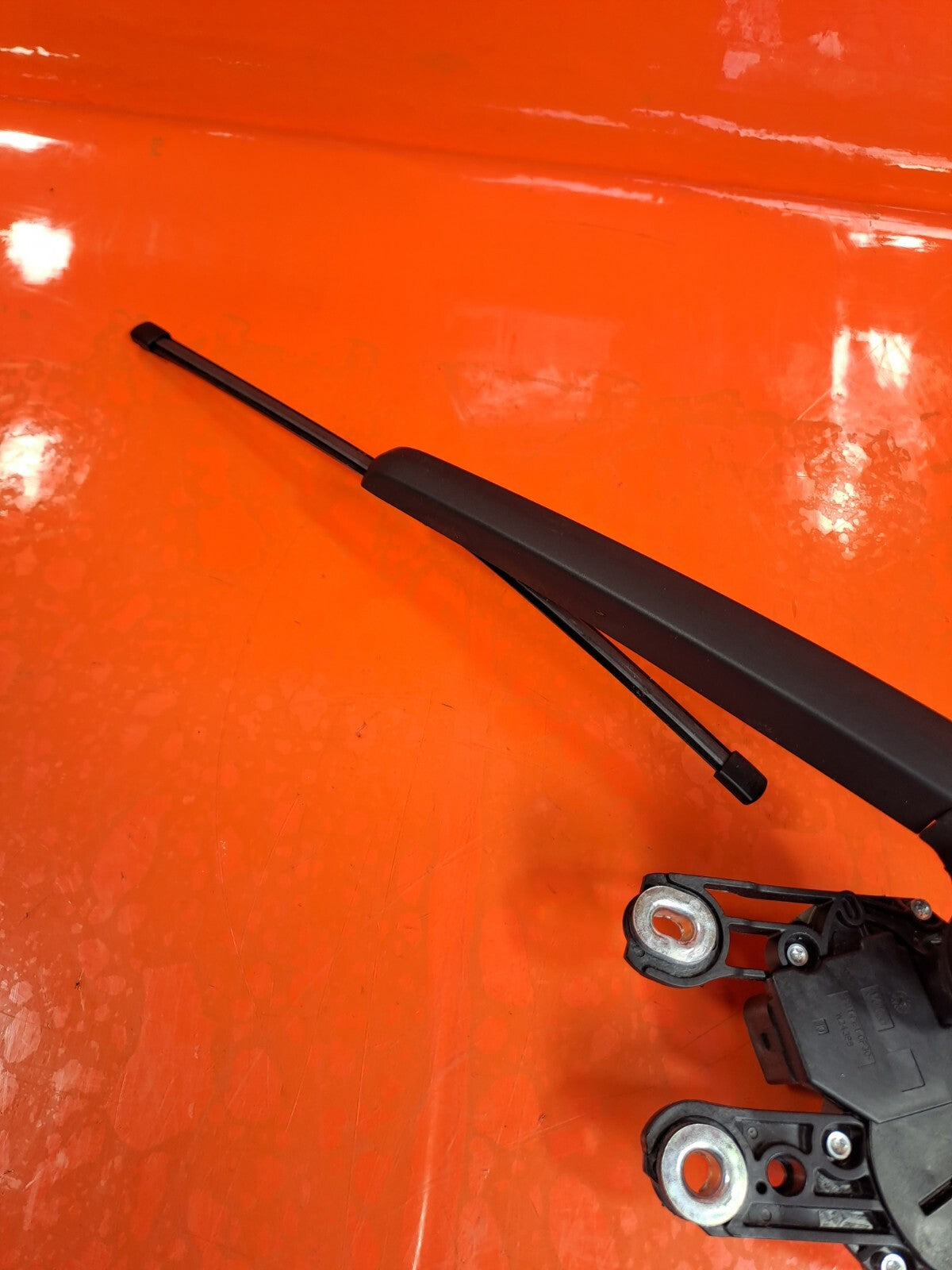 2023 CUPRA LEON VZ2 1.4P REAR WINDSCREEN WIPER MOTOR 8V0955711C + WARRANTY A227 - Image 5