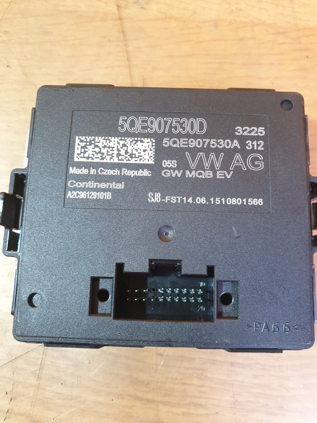 ✅AUDI A3 E-TRON 1.4 PETROL 2015 GATEWAY CONTROL MODULE 5QE907530D Warranty A204 - Image 4