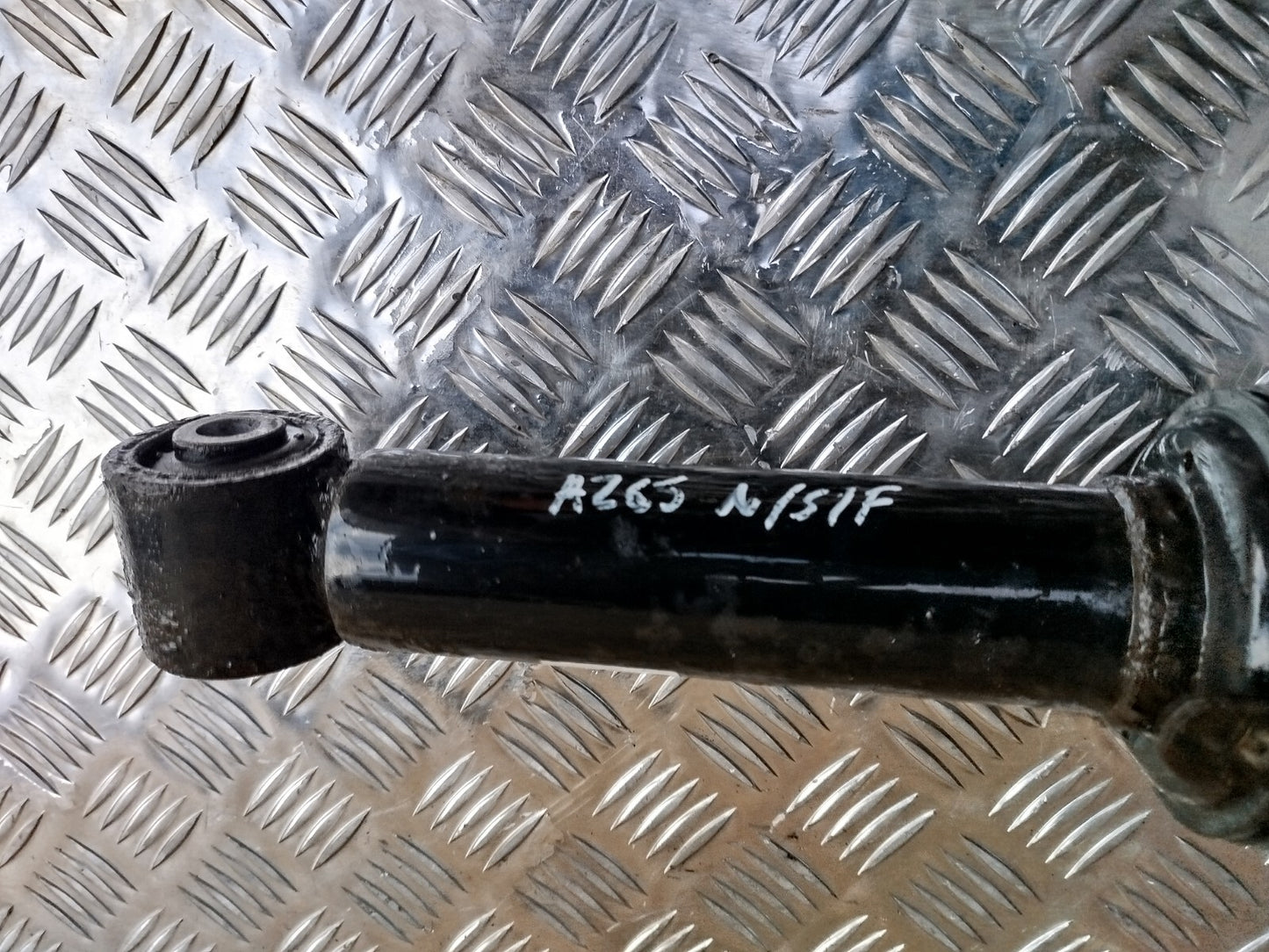 ✅Land Rover Discovery 4 L319 2010 3.0 D Front Right Air Strut Shock Absorber - Image 4