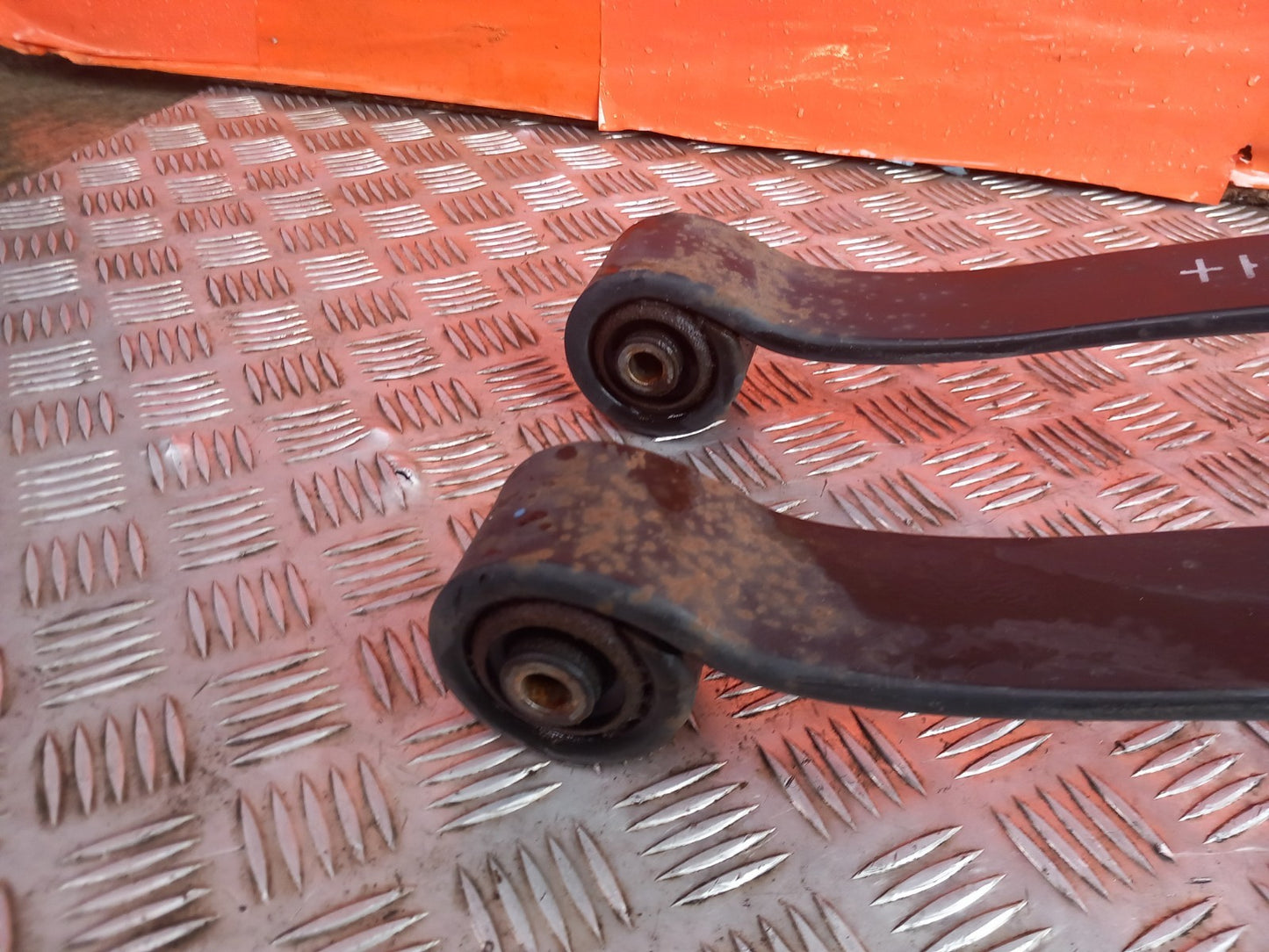 Ford Transit Custom 2.0 Diesel 2021 Rear Leaf Springs Pair BK215560AH Warranty - Image 12