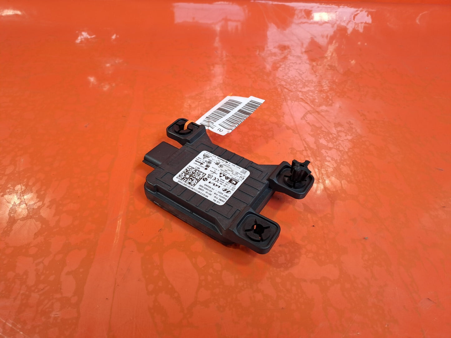 2024 HYUNDAI IONIQ 5 FRONT DISTANCE CONTROL MODULE RADAR 99110-GI000 A226 - Image 10