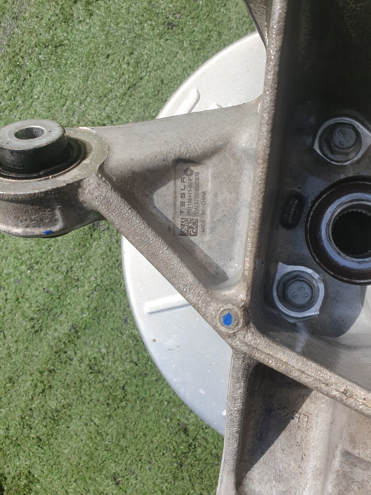 ✅2022 TESLA MODEL Y REAR LEFT WHEEL HUB 1044665-00-C + WARRANTY A172 - Image 12