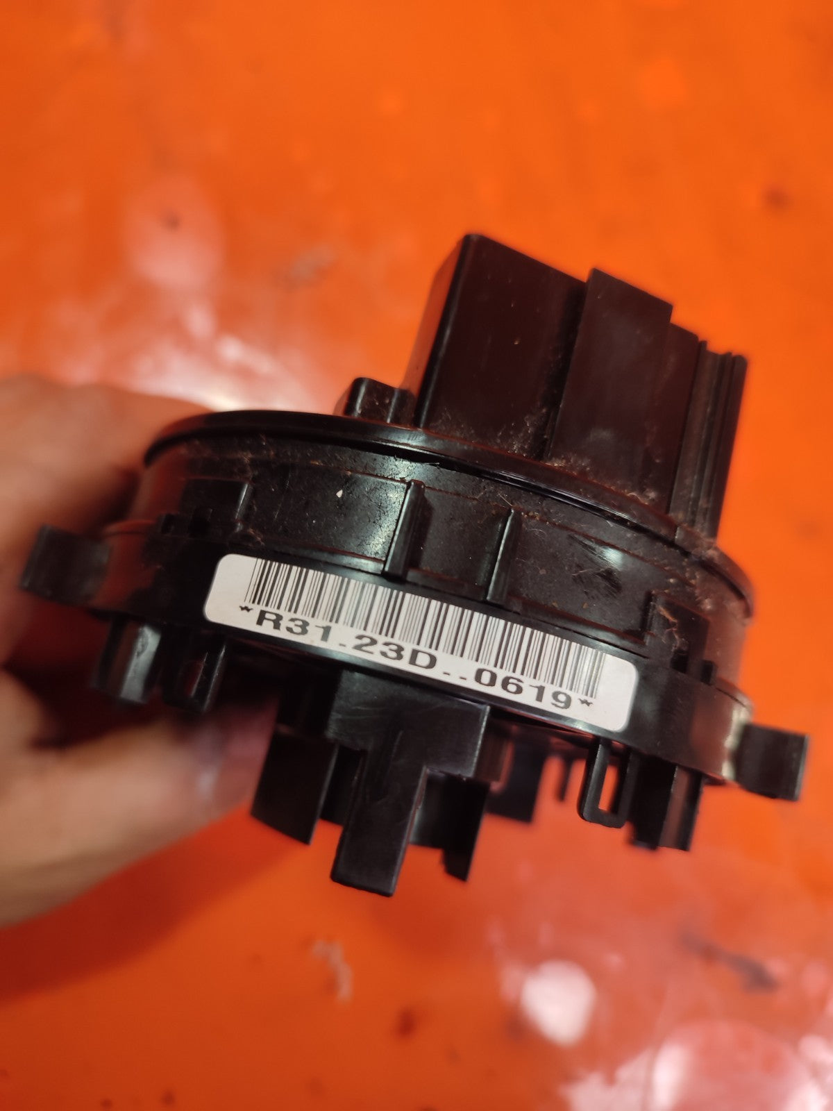 ✅KIA SPORTAGE MK3 1.7 DIESEL 2014 INDICATOR WIPER STALK SQUIB 93410-1M631 A287 - Image 4