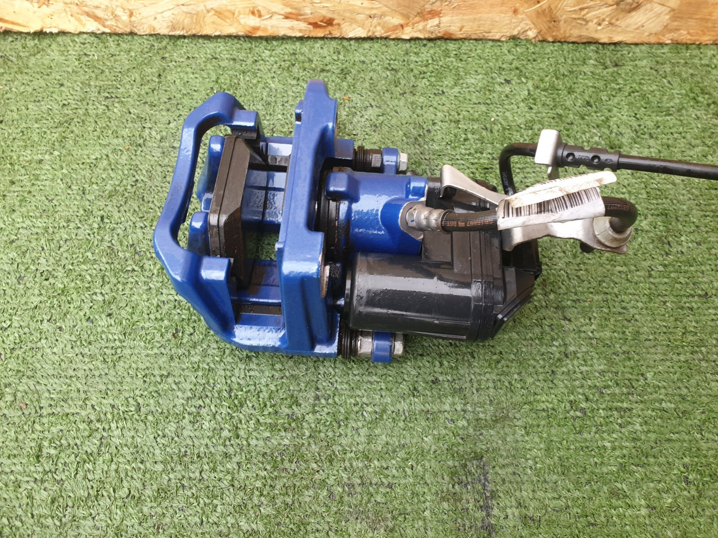 ✅2023 BMW Z4 G29 2.0P REAR LEFT BRAKE CALIPER 8836845 + WARRANTY A171 - Image 6