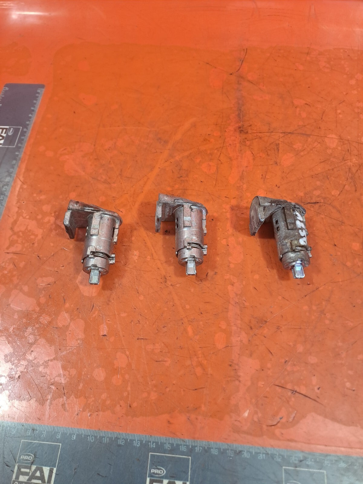 ✅RENAULT TRAFIC MK3 Sl27 1.6 DIESEL 2015 DOOR LOCK BARREL SET A250 - Image 9