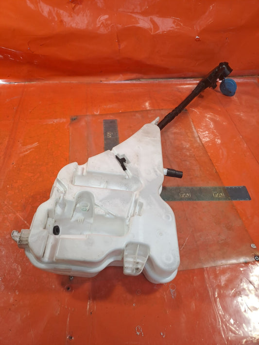 ✅BMW G20 320I M SPORT 2.0 PETROL 2021 WINDSCREEN WASHER BOTTLE TANK 9481774 A357 - Image 2