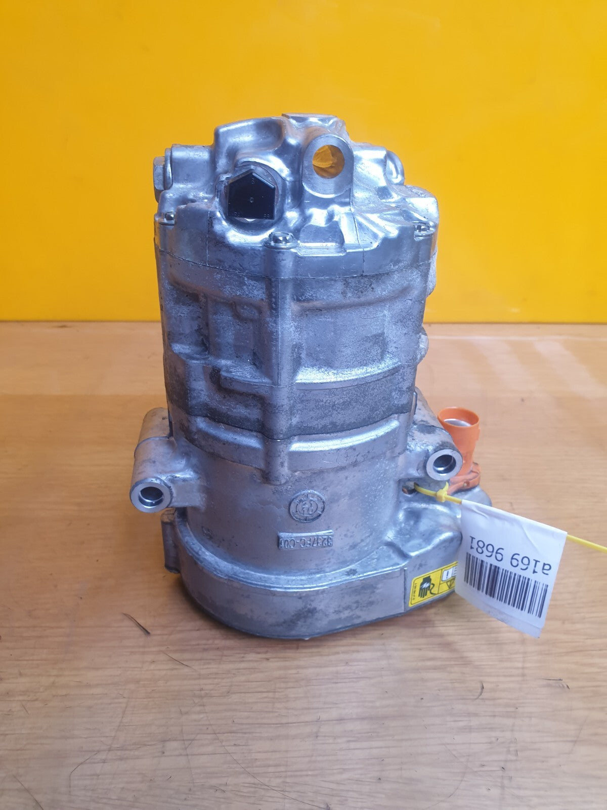 ✅2022 RANGE ROVER EVOQUE L551 1.5P AIR CON A/C COMPRESSOR PUMP N2A319D662AB A169 - Image 2