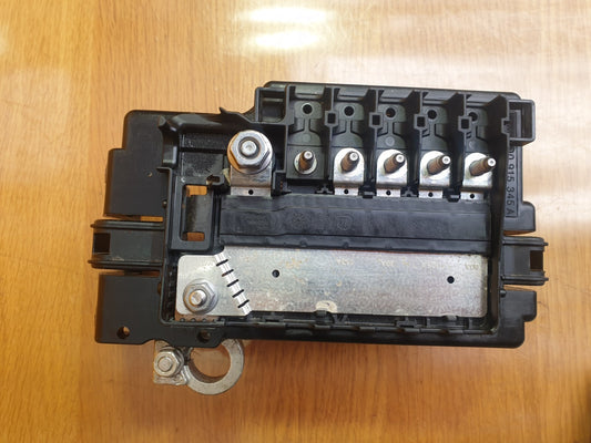 SEAT ARONA FR 1.0 PETROL 2023 BATTERY FUSE BOX 2Q0937548D Warranty A145 - Image 1