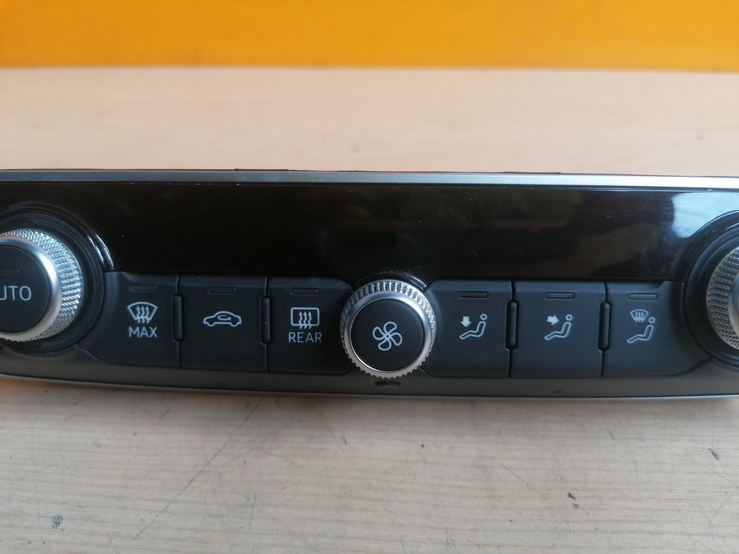 ✅2021 AUDI Q3 F3 1.5TFSI HEATER CLIMATE CONTROL PANEL SWITCH 83A820043R WARRANTY - Image 3