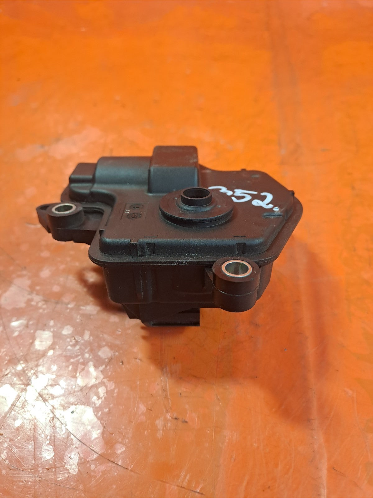 ebay-src:https://i.ebayimg.com/00/s/mtywmfgxmjaw/z/pq0aaeswsafpnl91/$_57.jpg