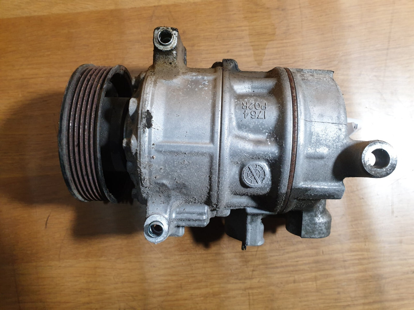 ✅SKODA FABIA MONTE CARLO 1.0 PETROL 2018 AIR CON COMPRESSOR PUMP 5Q0816803F A110 - Image 4