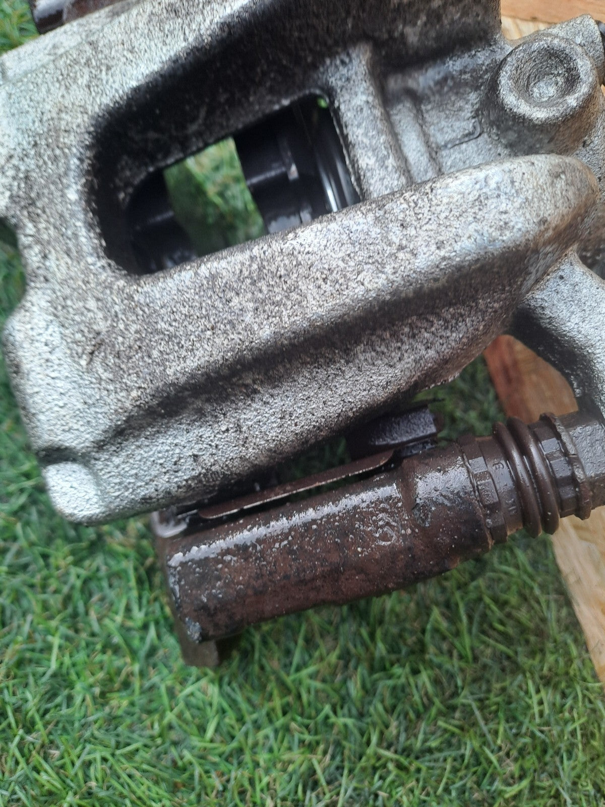 ✅Land Rover Range Rover L322 4.4 Diesel 2011 Rear Left Brake Caliper Warranty - Image 4