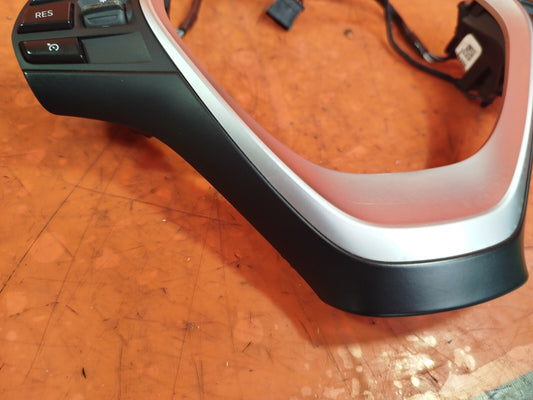 ✅2012 BMW 1 SERIES F20 STEERING WHEEL TRIM PANEL COVER 62560408C + WARRANTY - Image 2