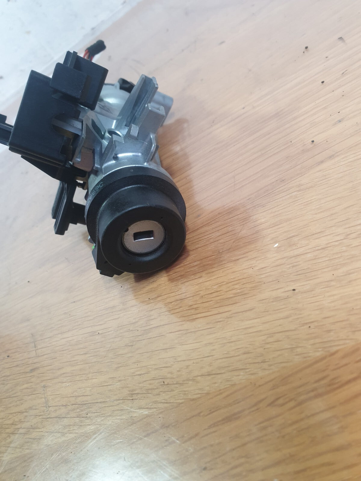 2019 SEAT ARONA FR 1.0P Ignition Barrel With Key 1K0905851 + WARRANTY A217 - Image 11